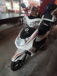 Superlux Bos2000