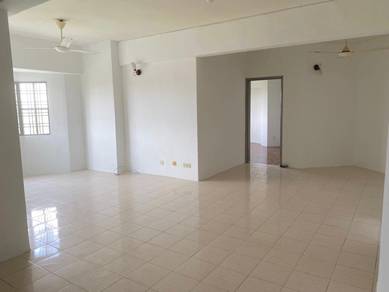 Condominium For Sale in Regency Condominium