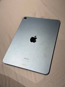 iPad Air 5th Generation (64GB, Wi-Fi) for sale.