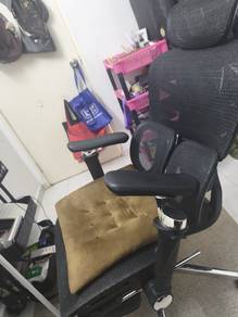 Xpanse T9 gaming chair