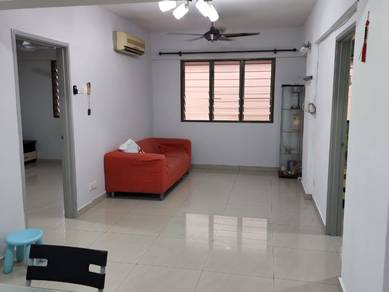 Apartment For Sale in Aman Putra Apartment