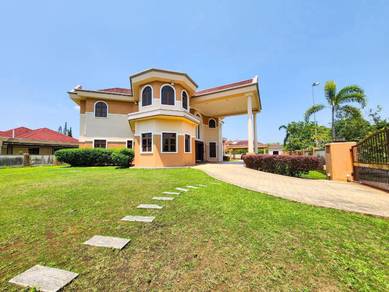 Bungalow House For Sale in Sepang,SGR