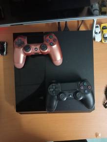 ps 4 1 Tb+2 controller+4 games