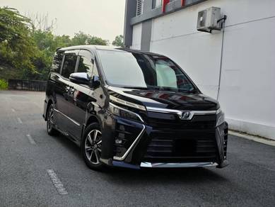 Toyota Voxy ZS KIRAMEKI in Skudai, JHR