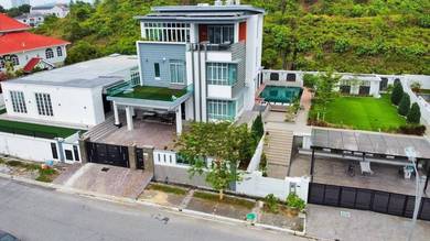 Bungalow House For Sale in Bangi,SGR