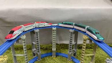 E5 Hayabusa & E6 Komachi (Magnet) - Plarail