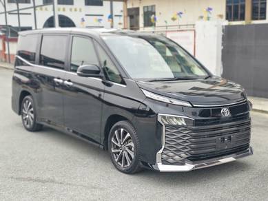 2023 Toyota Voxy S-Z