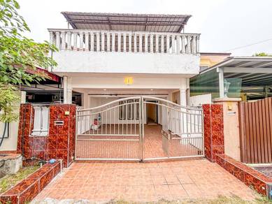 2-storey Terraced House For Sale in Seri Kembangan,SGR