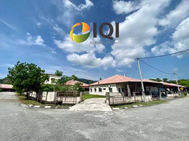 Semi-Detached House For Sale in Seri Manjong,PRK