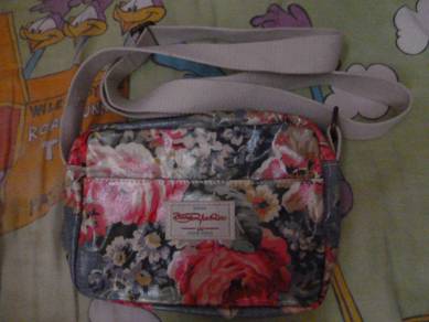 (二手2nd hand) 花花肩揹袋 floral shoulder handbag