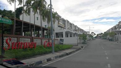3-storey Terraced House For Sale in Batu Maung,PNG