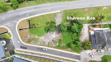 Others Land in Kuching, SWK