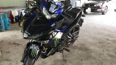 Yamaha Y15ZR Movistar