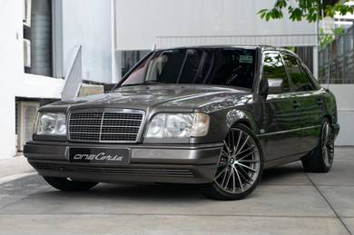 1995 Mercedes Benz 220E