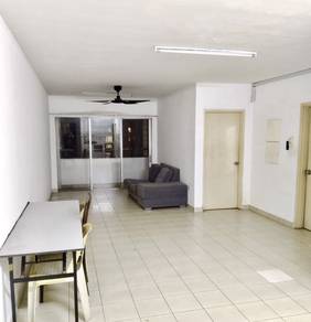Apartment For Rent in Flora Damansara