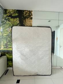 queen size - posture spring mattress 11inch