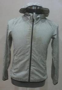 Jacket hoodie uniqlo 00981