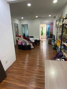 Apartment For Sale in Sri Cempaka (Puchong)