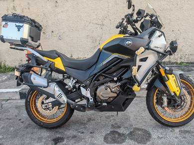 QJ Motor SVT 650 X