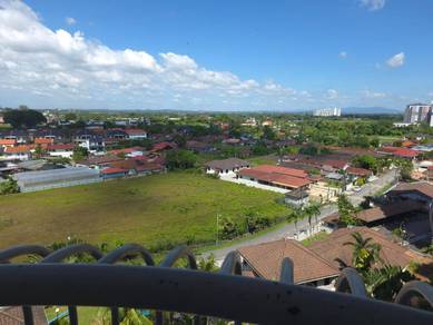 Condominium For Rent in Selat Horizon