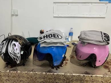 Helmet urgent nk jual