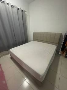 King Mattress and King size Bed Frame Divan