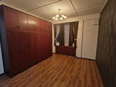 Room in Kuching, SWK
