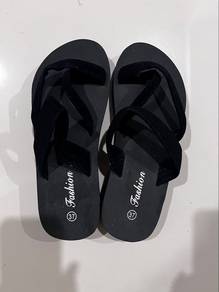 Women’s sandals