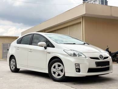 2011 Toyota Prius (HYBRID)