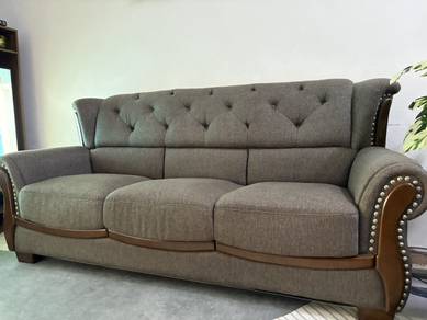 Sofa Preloved Like new!!!