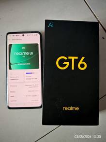 Realme GT6 16/512 