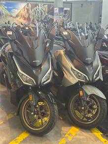 Honda Forza 250