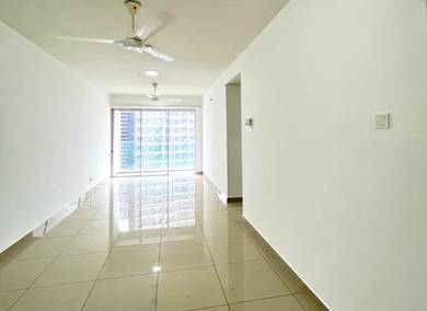 Service Residence For Rent in Maxim Residences