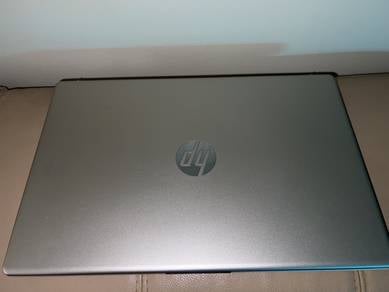 HP Laptop 15-AMD Ryzen 5 7530U