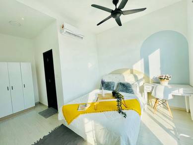 Room in Bukit Jalil, KUL