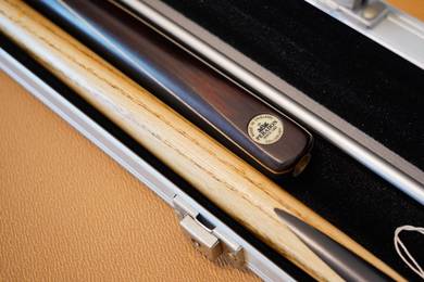 Peradon Salisbury - 3/4 Jointed Snooker Cue