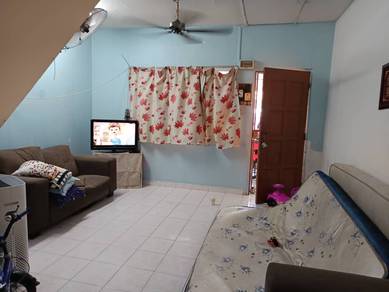 Terraced House For Sale in Batu Caves,SGR
