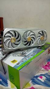 White RTX 4080 Amp Extreme Airo