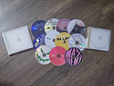 Stray kids official CD