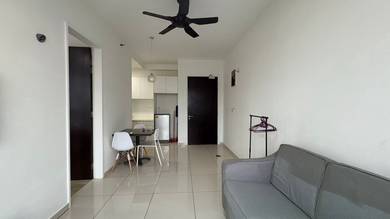 Service Residence For Rent in Kenwingston Square Garden