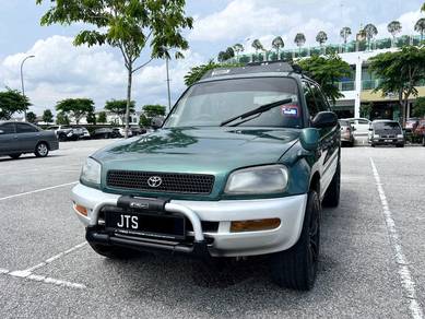 Toyota Rav 4  in Johor Bahru, JHR