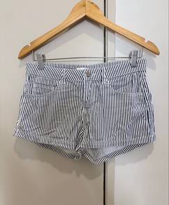 H&M stripped denim shorts