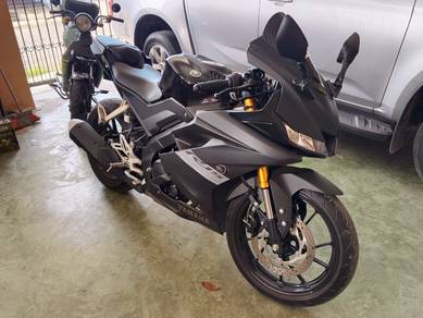 Yamaha R15