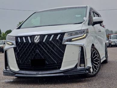 Toyota Alphard in Sungai Besi, KUL