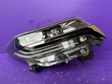 TOYOTA ALPHARD Agh30 58-91 HEADLAMP