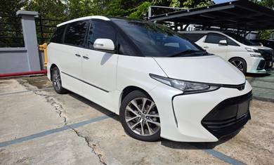 Toyota Estima AERAS in Puchong South, SGR