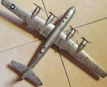 Dy Academy 1:72 Scale B29 Superfortress Bomber Mod