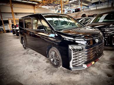 Toyota Voxy S-Z in Johor Bahru, JHR