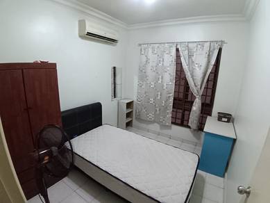Condominium For Rent in Palm Spring @ Damansara