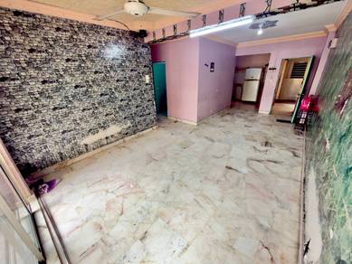 Apartment For Sale in Vista Lavender